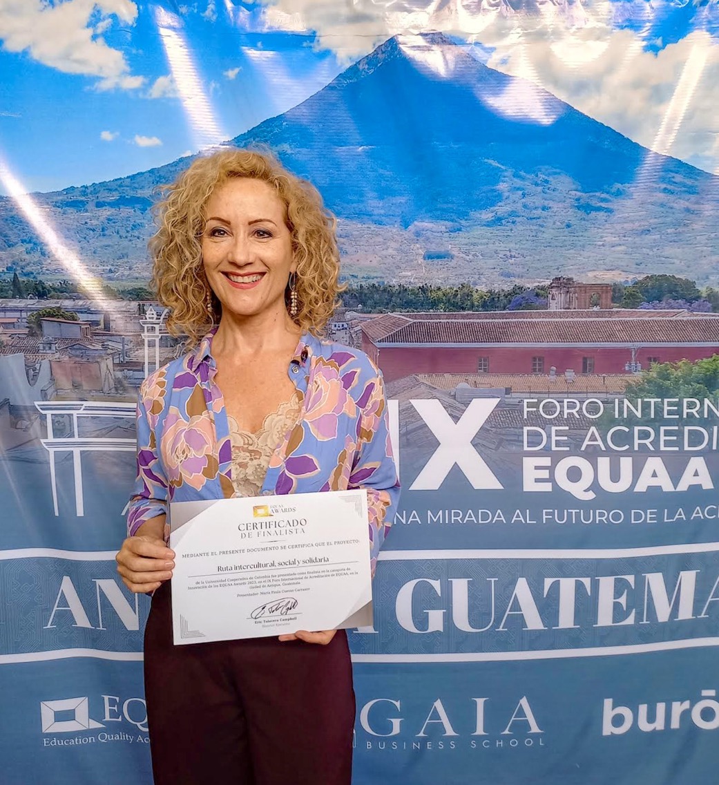 Maria Paula Cuevas, directora de Internacionalización en representación de la Universidad Cooperativa de Colombia en el  IX Foro Internacional Equaa 2023 en Antigua, Guatemala.